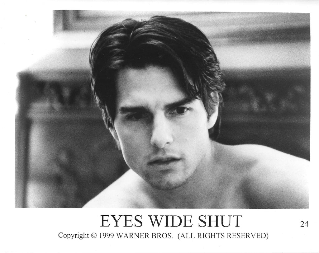 Eyes wide Shut